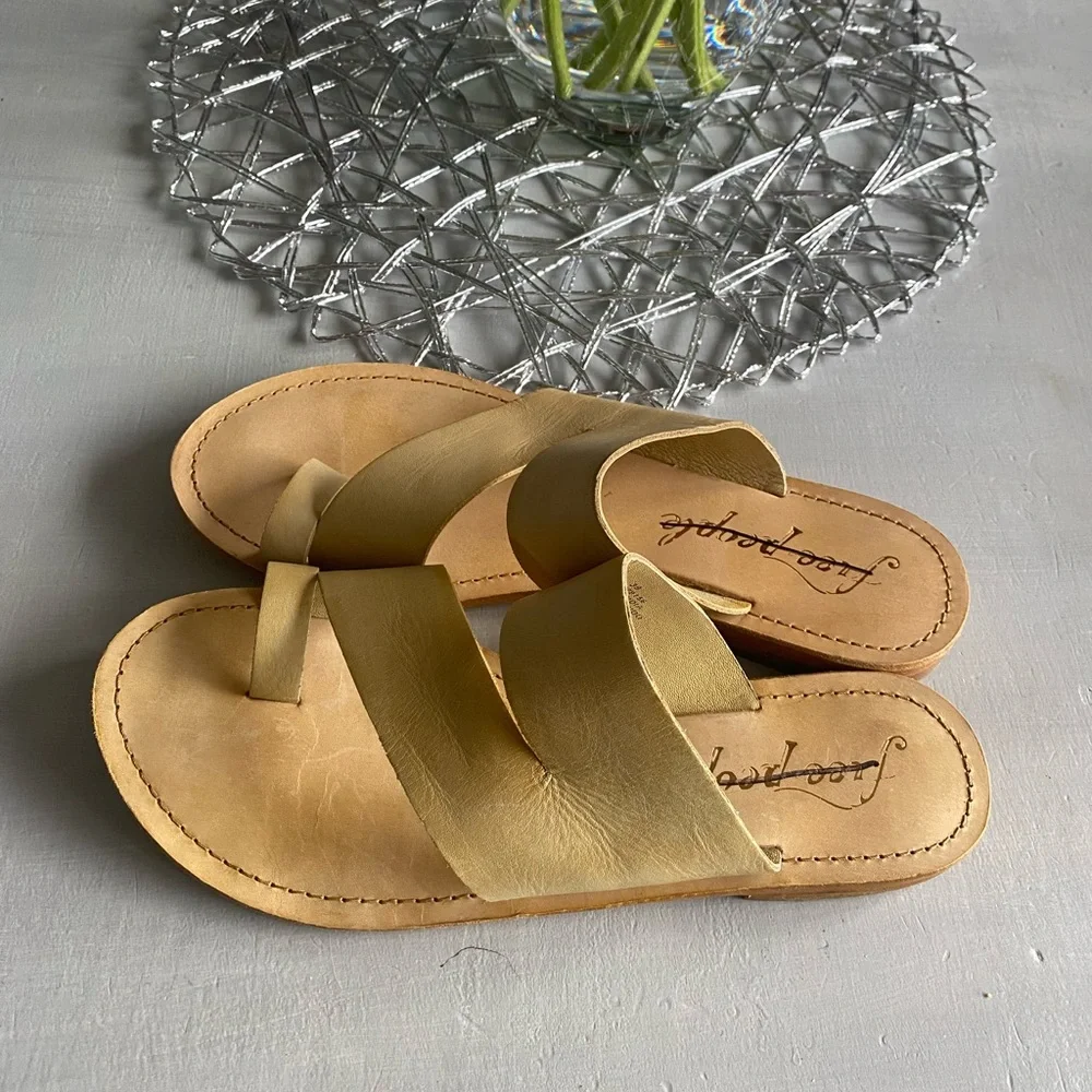 NEW Free People Abilene Toe Loop Sandals Womens Size 39 - Picture 7 of 9